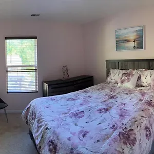Private Bed And Bath In Charlotte